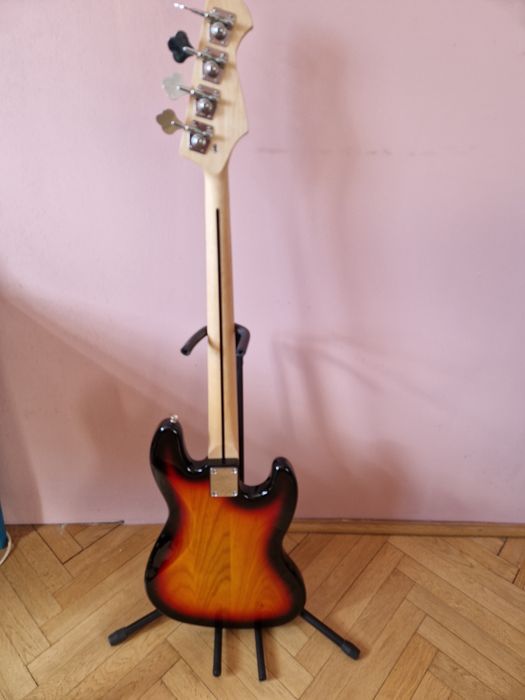 Bas Hatley Benton JB -75MN LEWORĘCZNY