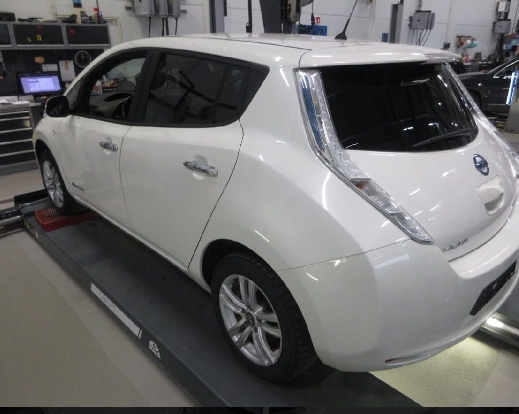 Здам авто в оренду nissan leaf
Нісан ліф 24 кв. Та 30 кв.