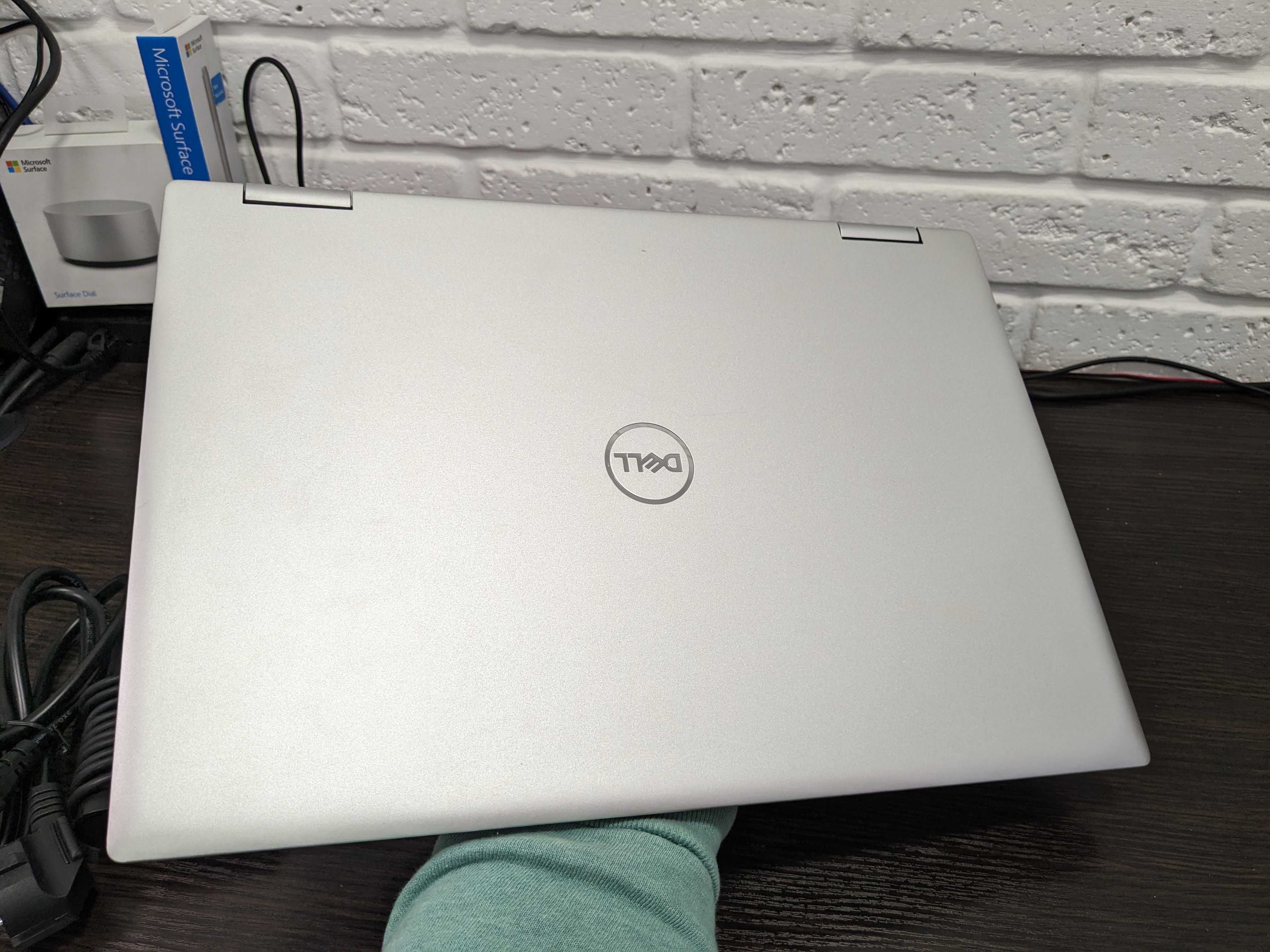 Dell Inspiron 16 7620 2in1 - 16" - Core i7-1260P/16/512gb #26