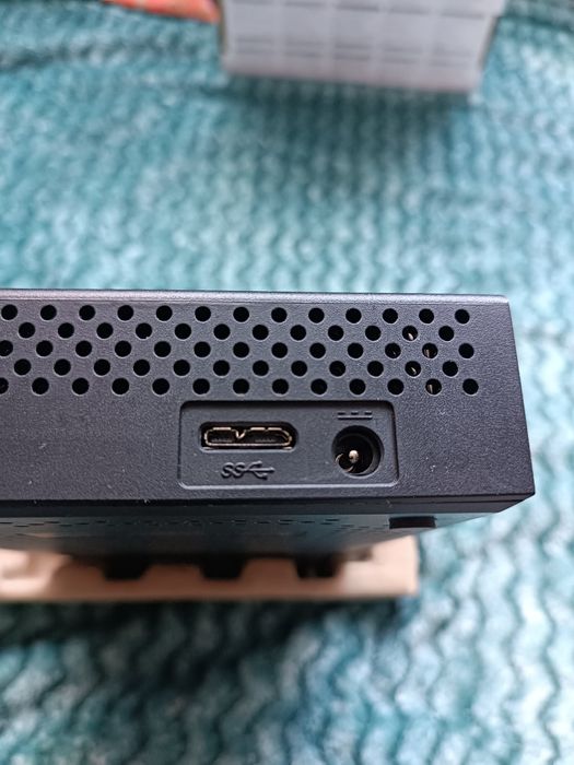 Dysk zewnętrzny Seagate Expansion 2TB SRD00F2