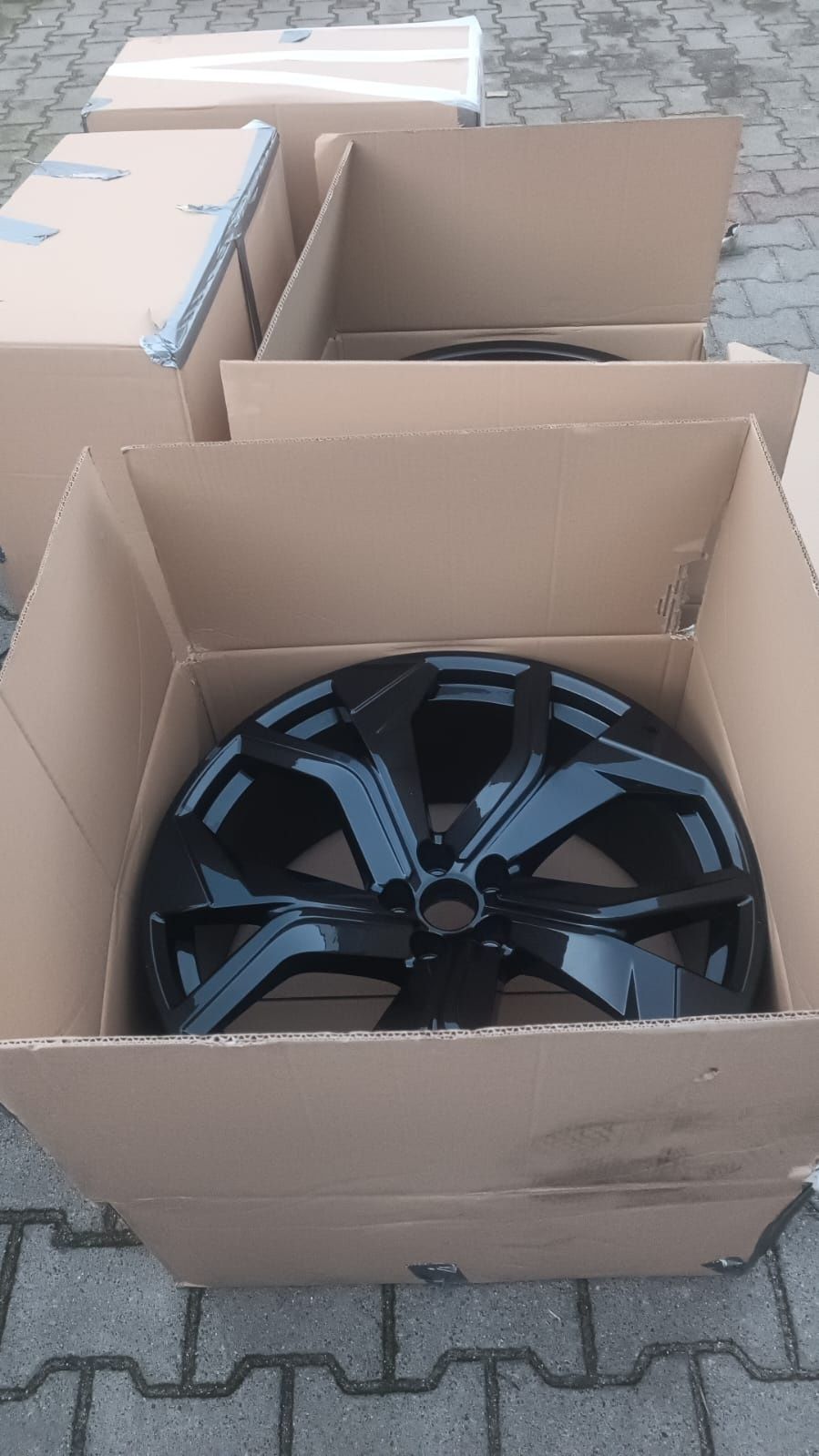 Felgi do audi Q7, Q8, e-tron Gt,  23 cale NOWE
