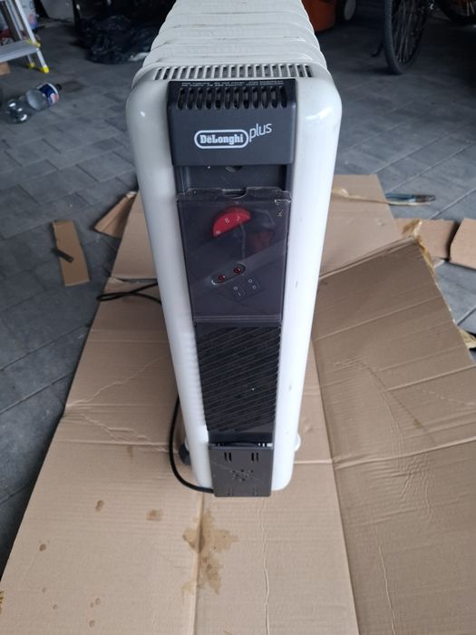 Sprzedam  grzejnik Delonghi plus