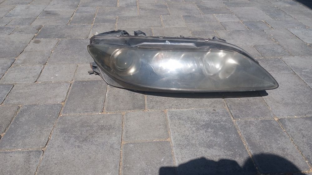 Фара права .ксенон .рест . Мазда 6 gg