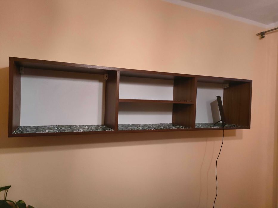 Nadstawka pod telewizor plus półka