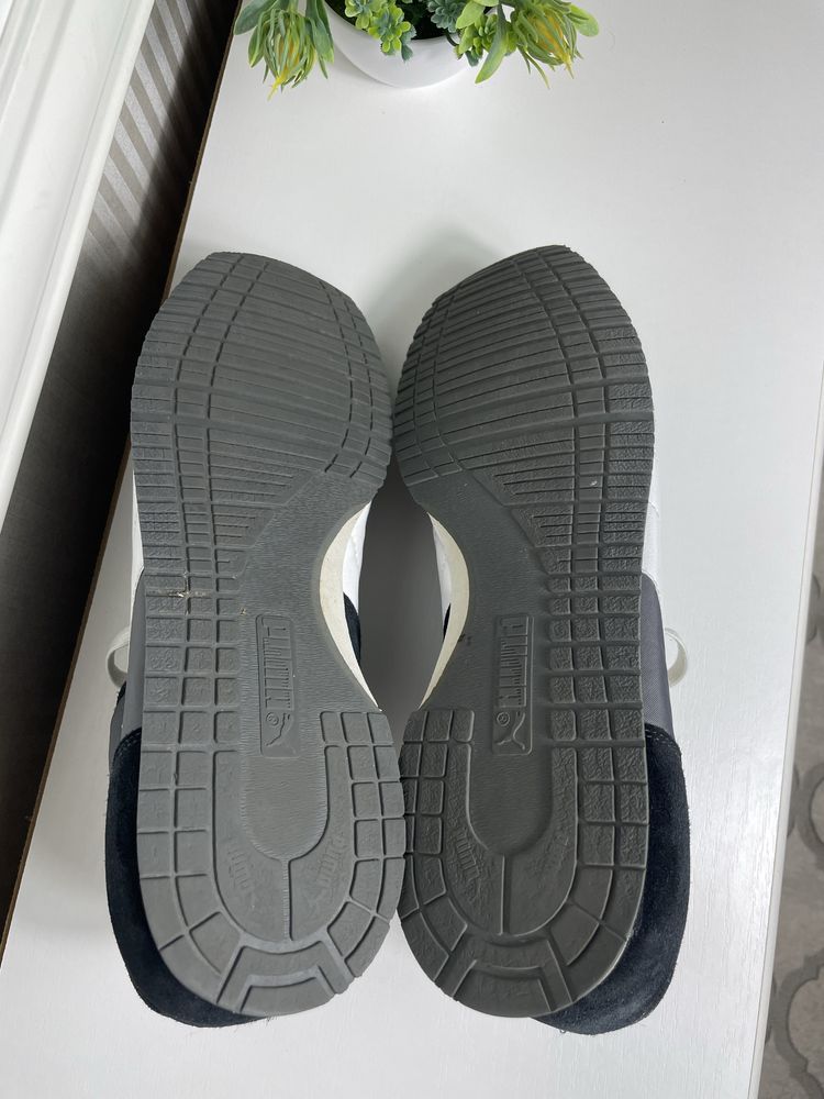 Продам кросівки Puma