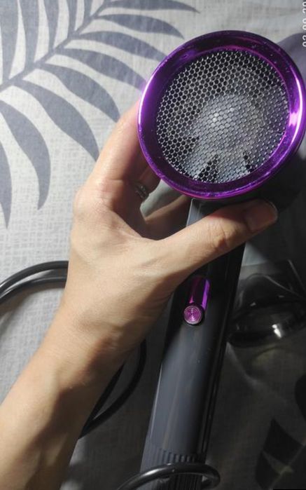 Фен для сушки волосся