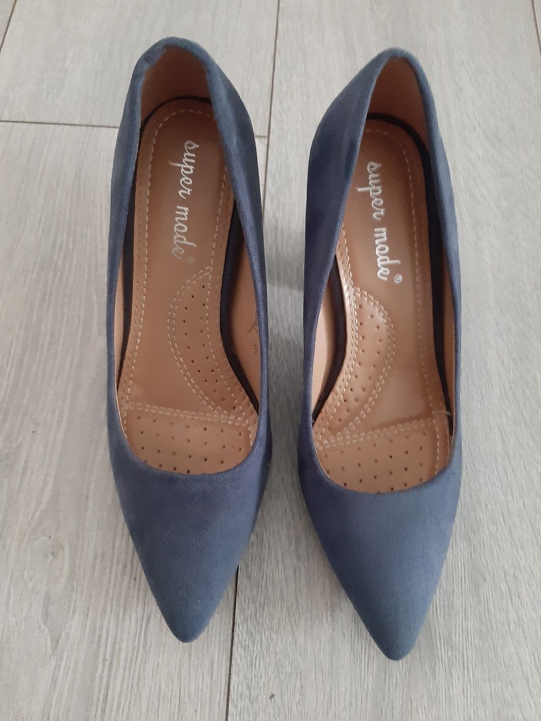 Sapatos de senhora