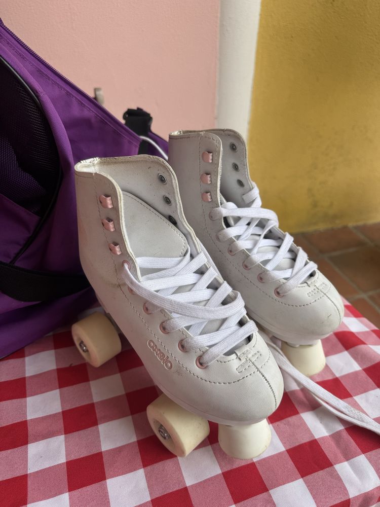 Patins de Patinagem 35