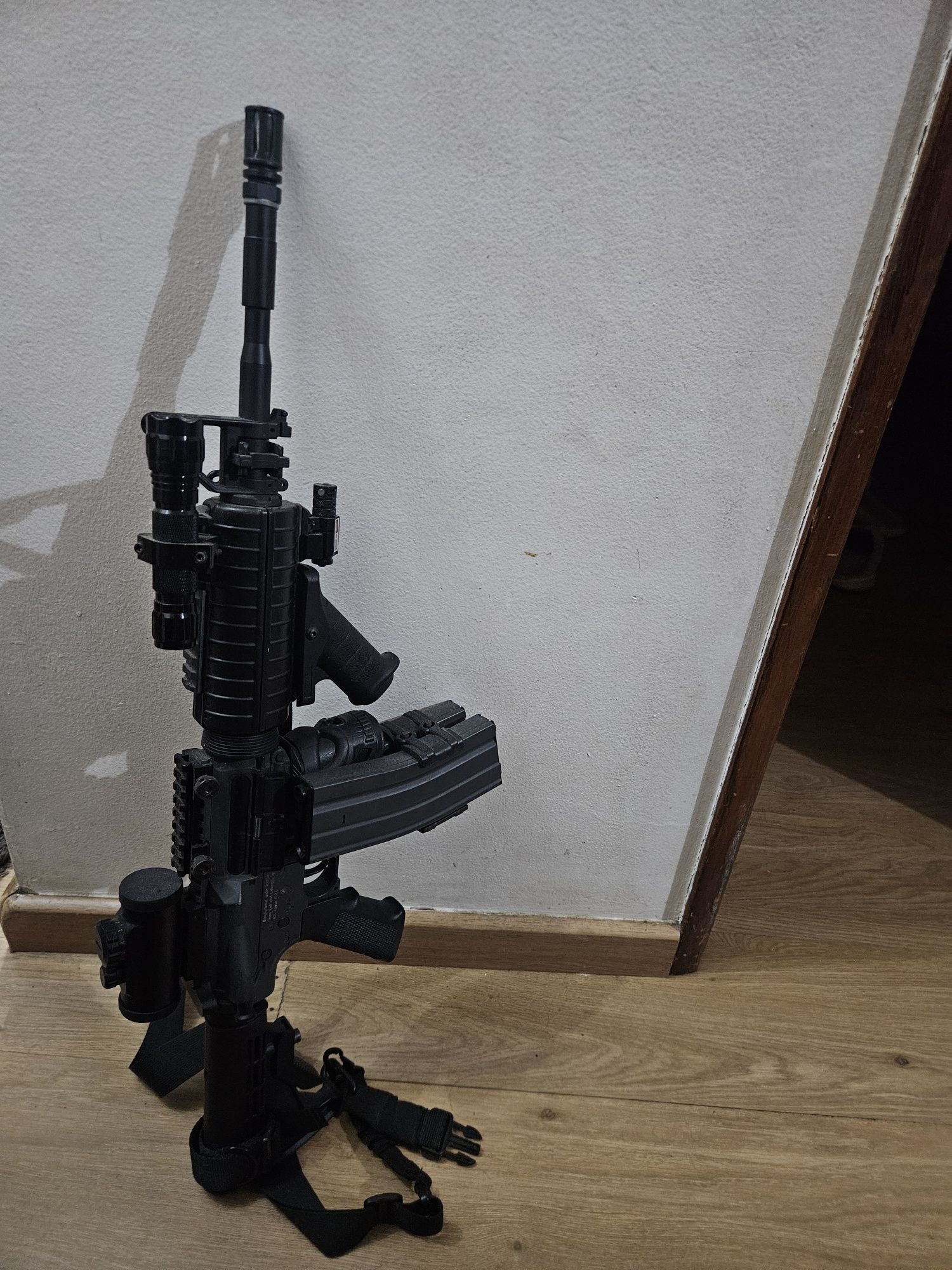 Arma air soft Colt M4A1