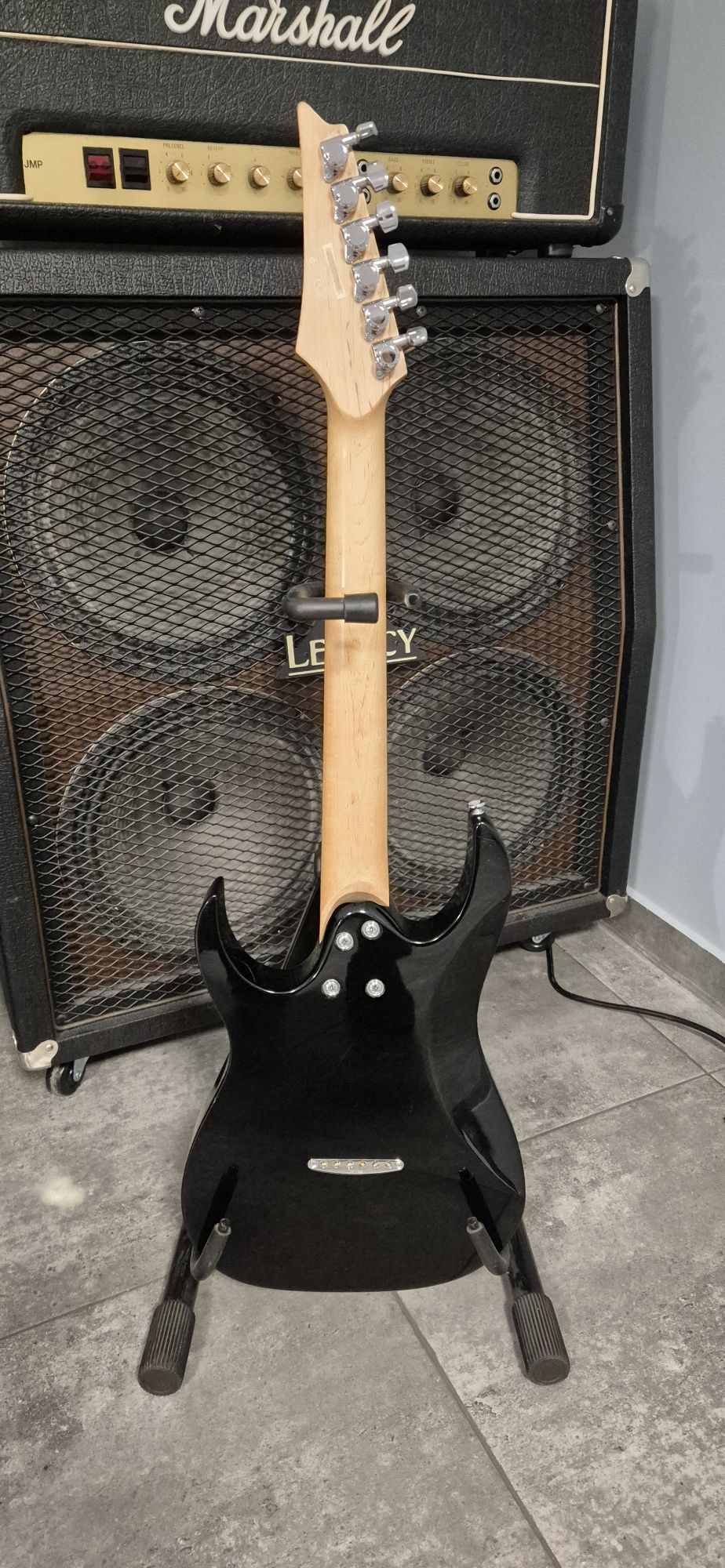 Ibanez mikro 3/4