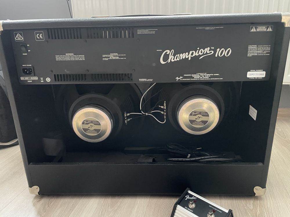 Fender Champion 100 combo piec gitarowy wzmacniacz