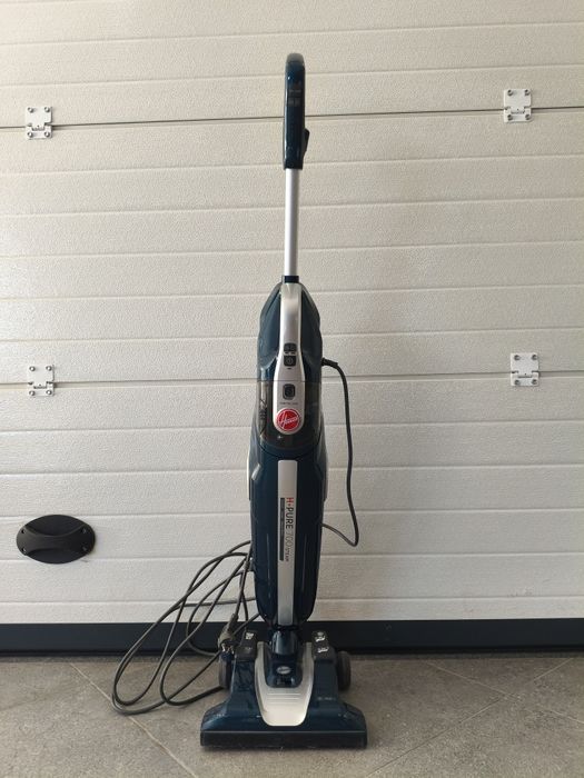 Aspirador Vertical a Vapor HOOVER H-Pure 700 Steam