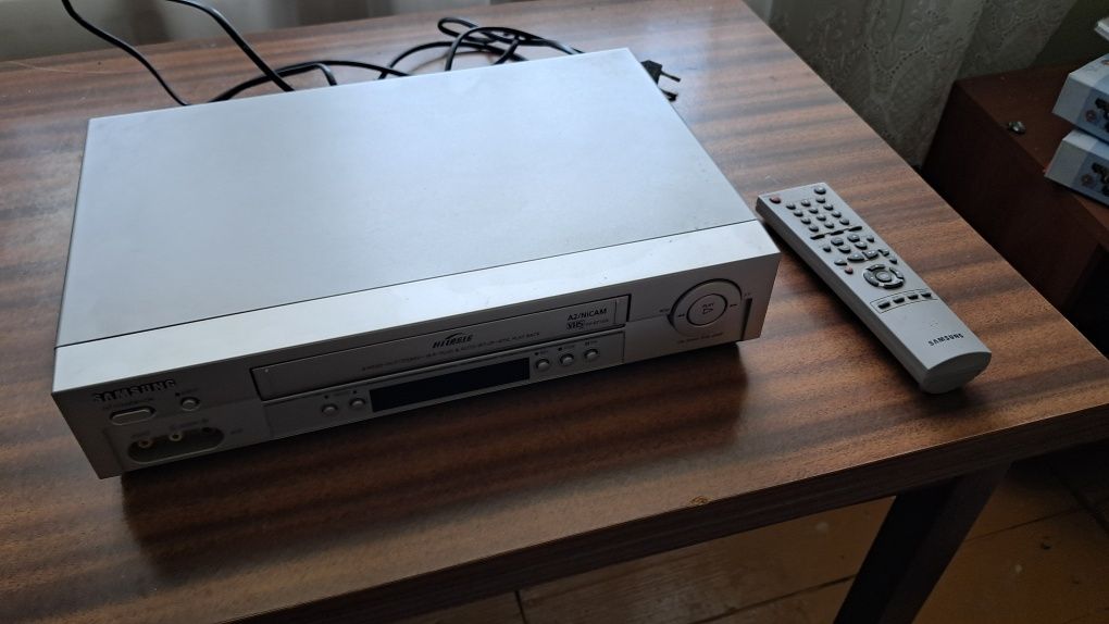 Magnetowid dvd odtwarzacz vhs