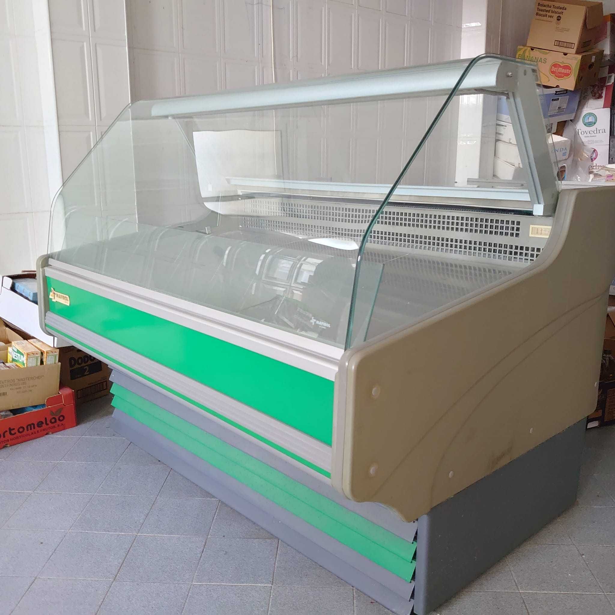 Balcão/Vitrine refrigeradora