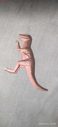 Figurka dinozaura