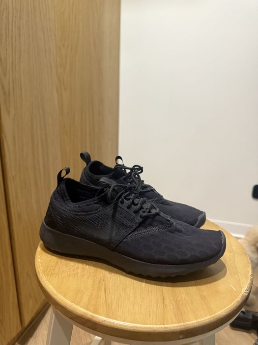 Кросівки Nike жіночі