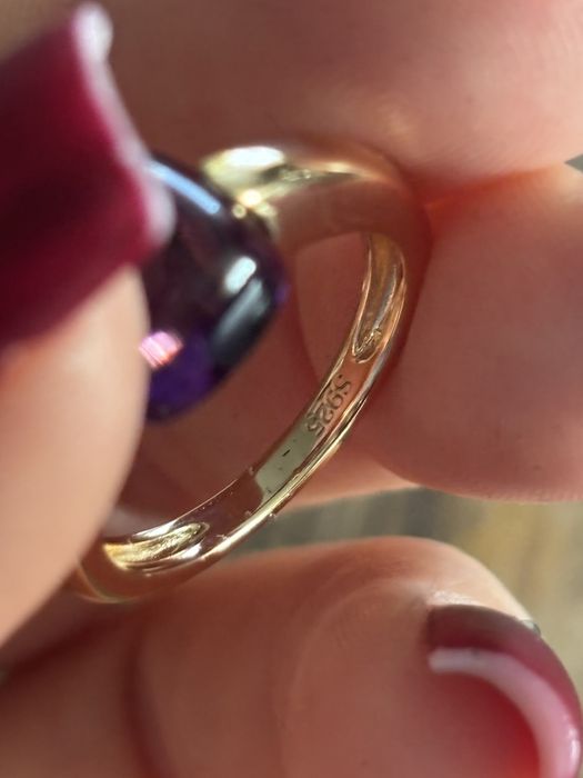 Pierscionek w kolorze fioletowym- pozlacany srebro s925 rozmiar 6 US