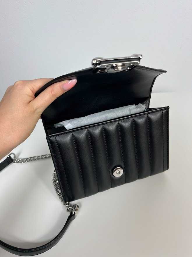 Torebka Michael Kors Whitney na ramię czarna pikowana