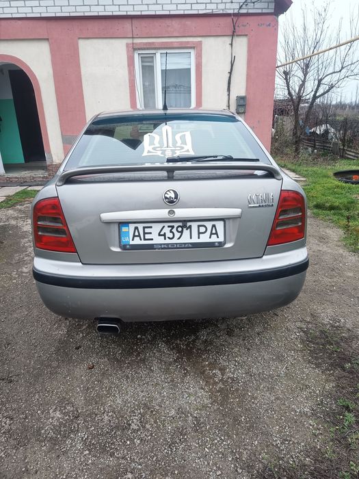 Продам SKODA OCTAVIA TOUR  – Надійний та економний!