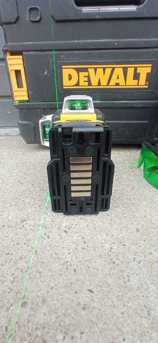 Laser krzyżowy DeWalt 2025