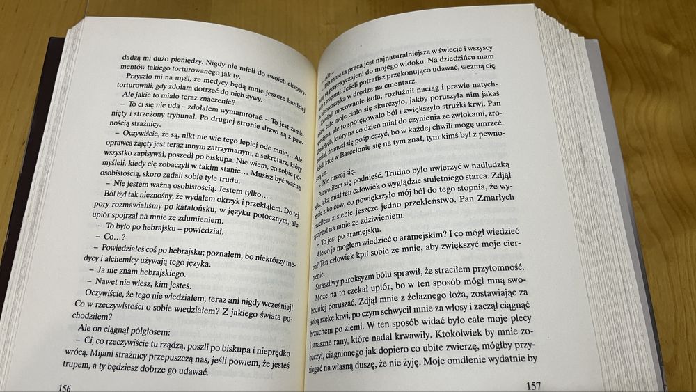 Miasto poza czasem. Enrique Moriel