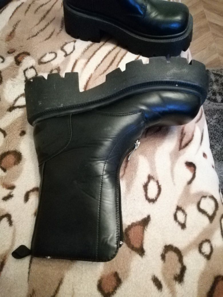 Buty jesień, zima wiosna typu glany