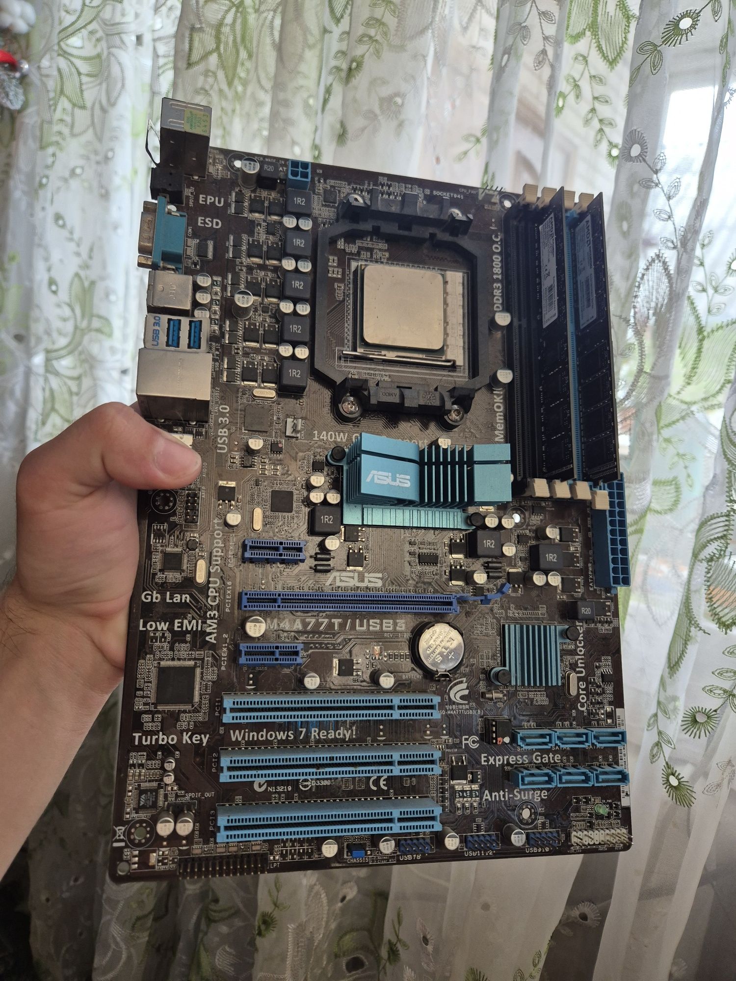 Комплект Asus M4A77T/USB3 + DDR3 8GB + AMD Phenom X4 955 Black Edition