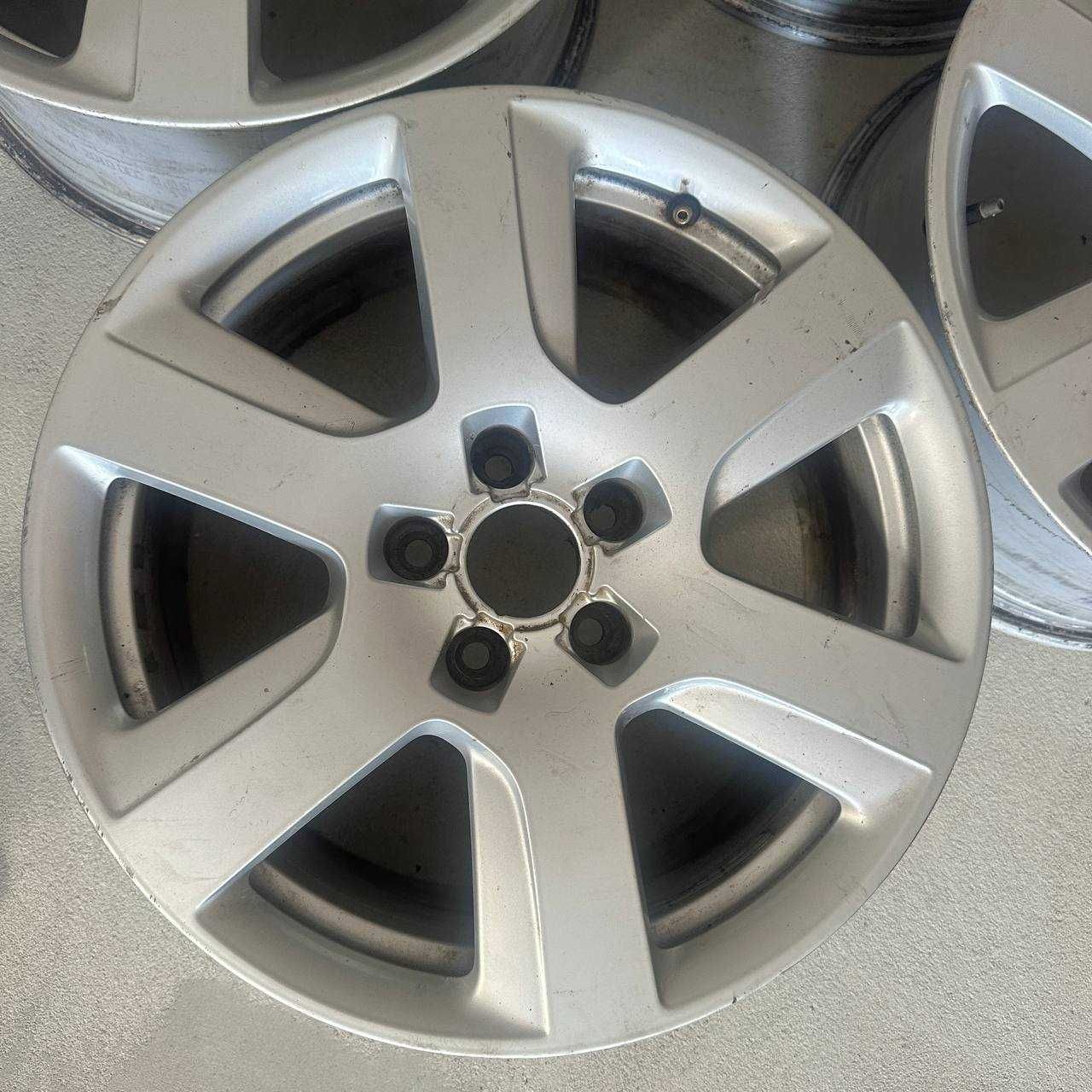 Литі диски Audi 5/112 r17 .  Диски литые Ауди