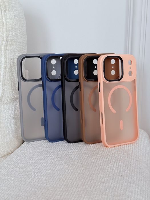Матовий чохол із MagSafe для iPhone 12, 13 pro, 15, 16, 16 pro max