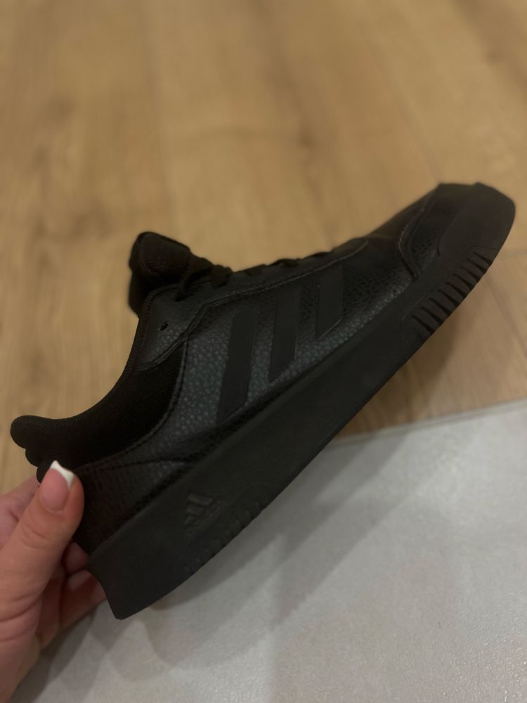 Кеди adidas 39 розмір