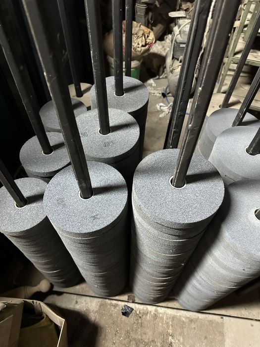 Lote de 308 pedras de amolar