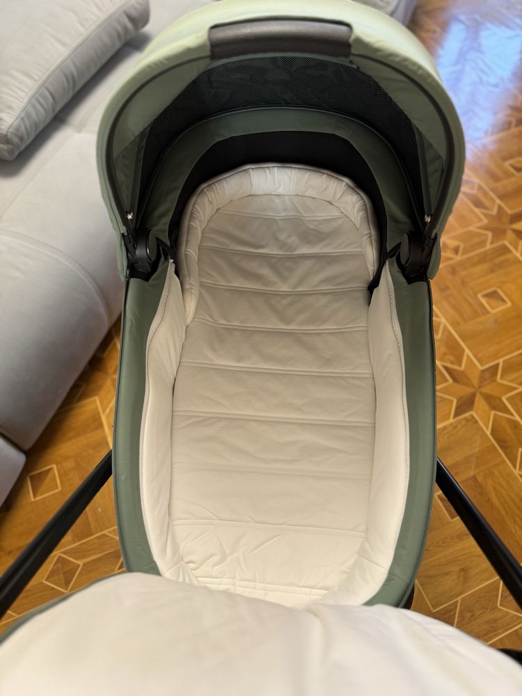 Cybex Priam 4.0 Leaf green 2в1