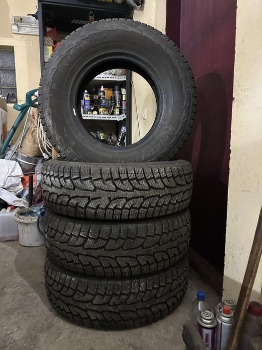 Зимня резина Hankook Winter i*Pike RW11 255/70 R16 111T