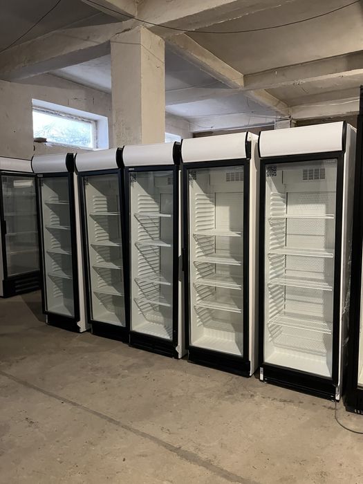Холодильник, однодверний, дводверний, морозилка, барний в кафе, бар