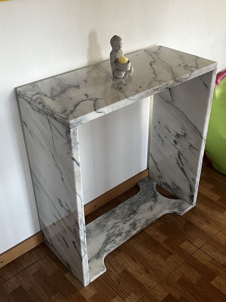 Mesa em pedra de mármore