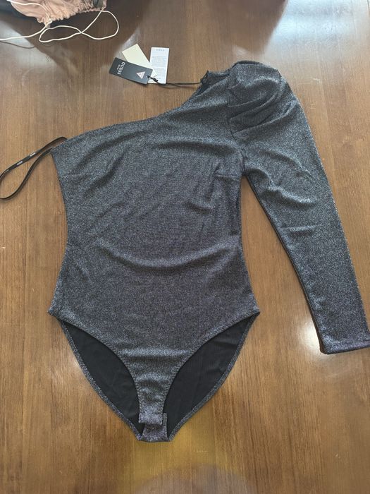 Вихідне боді