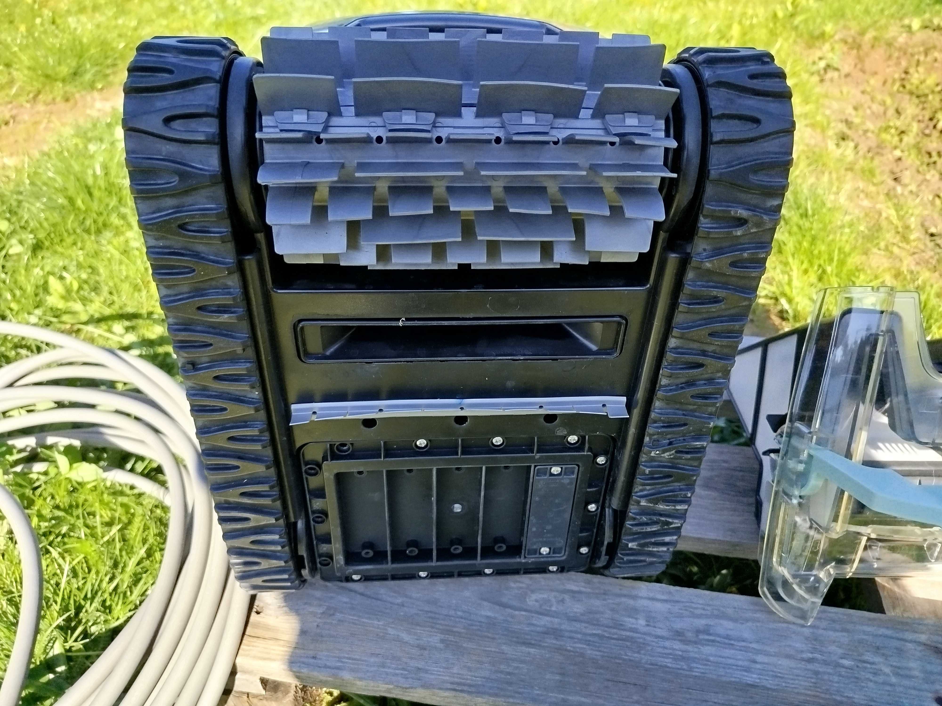 Odkurzacz Basenowy Zodiac Tornax AT32050 Robot