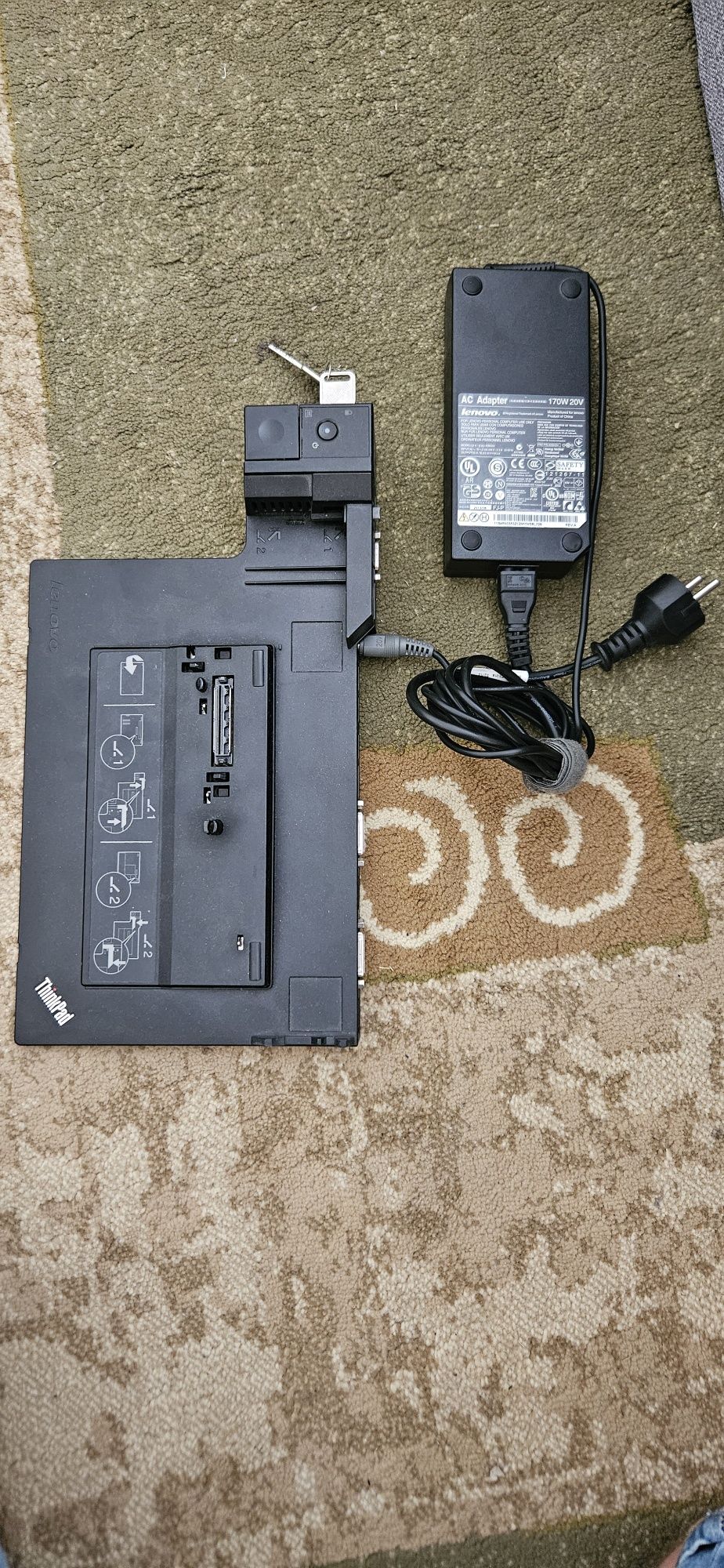 Ladowarka lenovo 170w 20V orginal bdb
