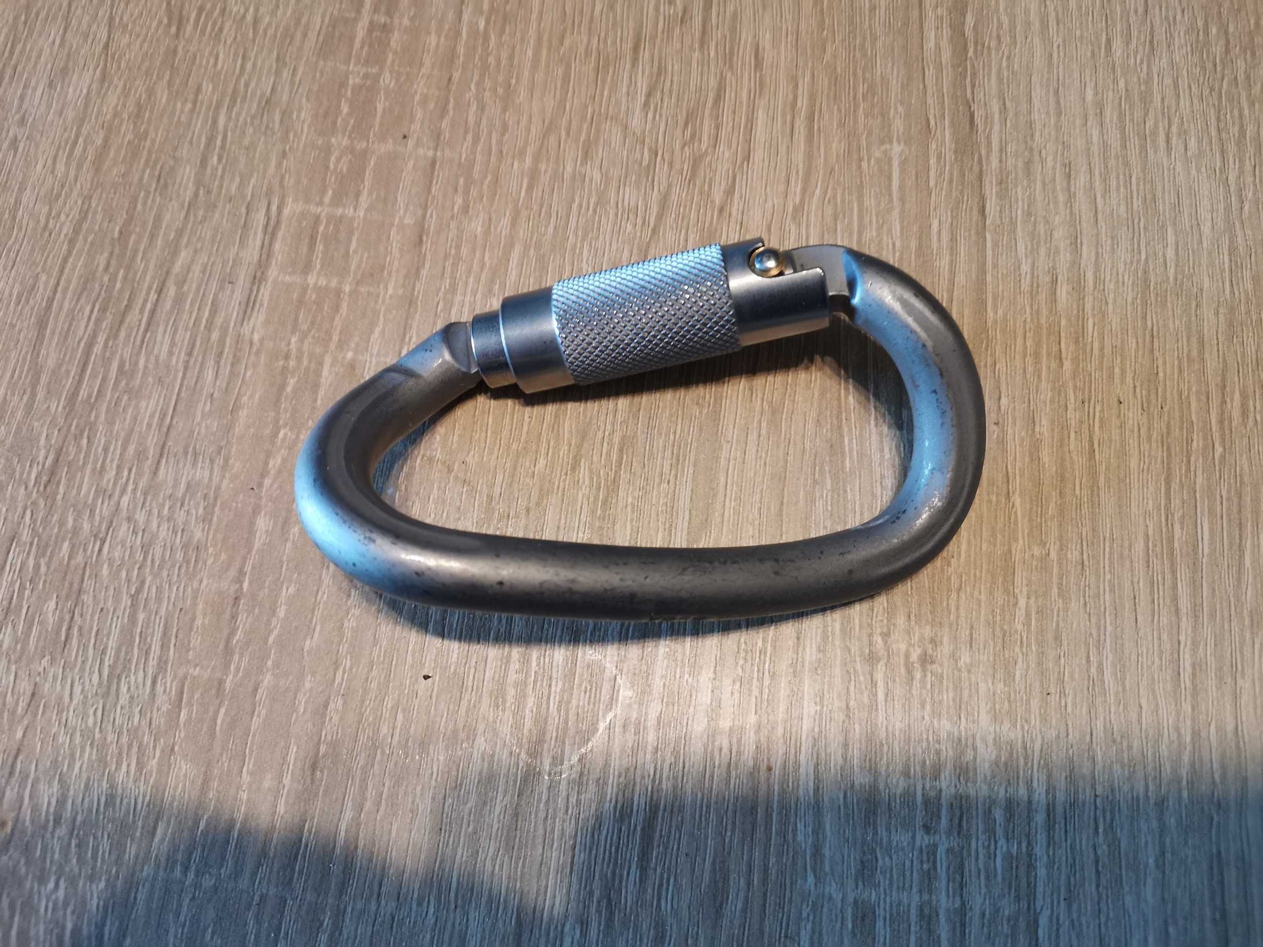 Karabińczyk karabinek Kong Ovalone DNA Triplelock. Skręcany. Nowy!