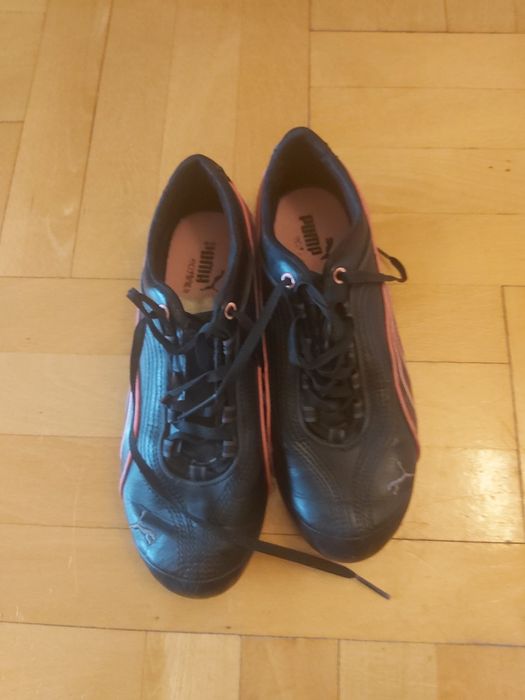Buty sportowe damskie