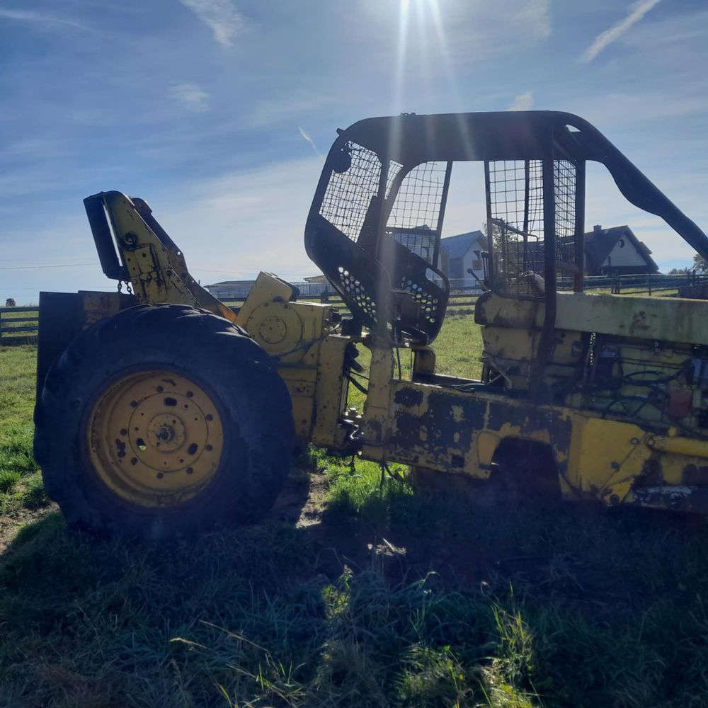 John deere 440 Skider