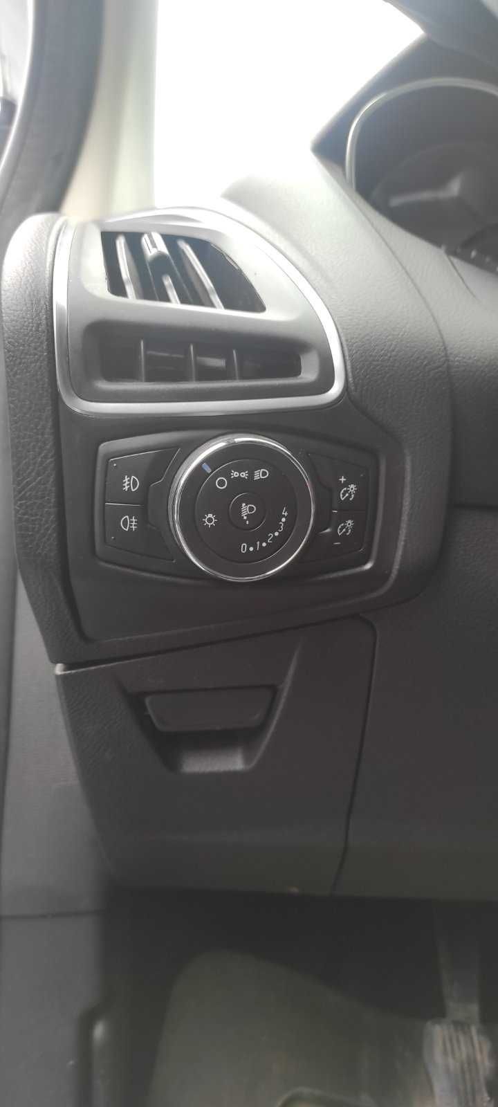 Автомобіль Ford Focus
