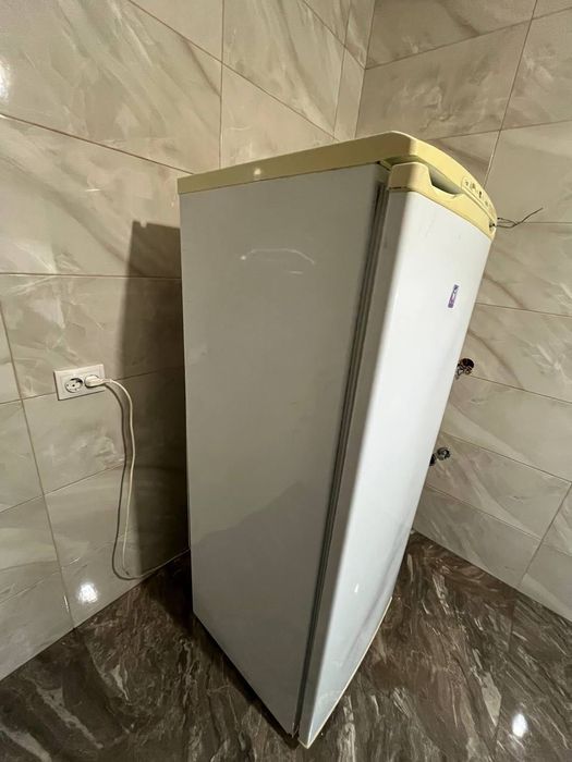 Морозильна камера