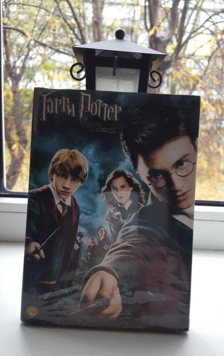 Продам два диска DVD фильмы о Гарри Поттере