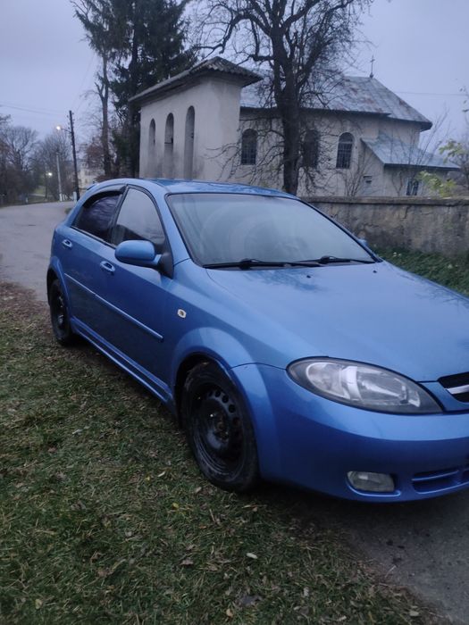 Продам Лачетті повністю на ходу, мотор 1.8