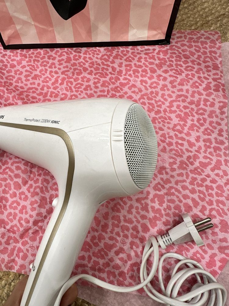 Suszarka do włosów Philips ThermoProtect 2200W Ionic