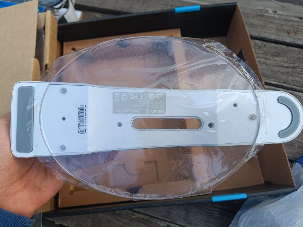 Зарядная станция от нетбука gigabyte Booktop™ M1005