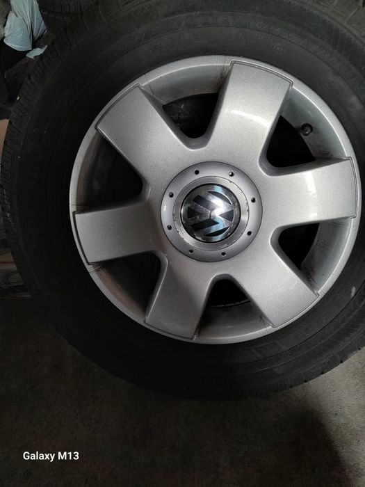 Титани разом з резиною