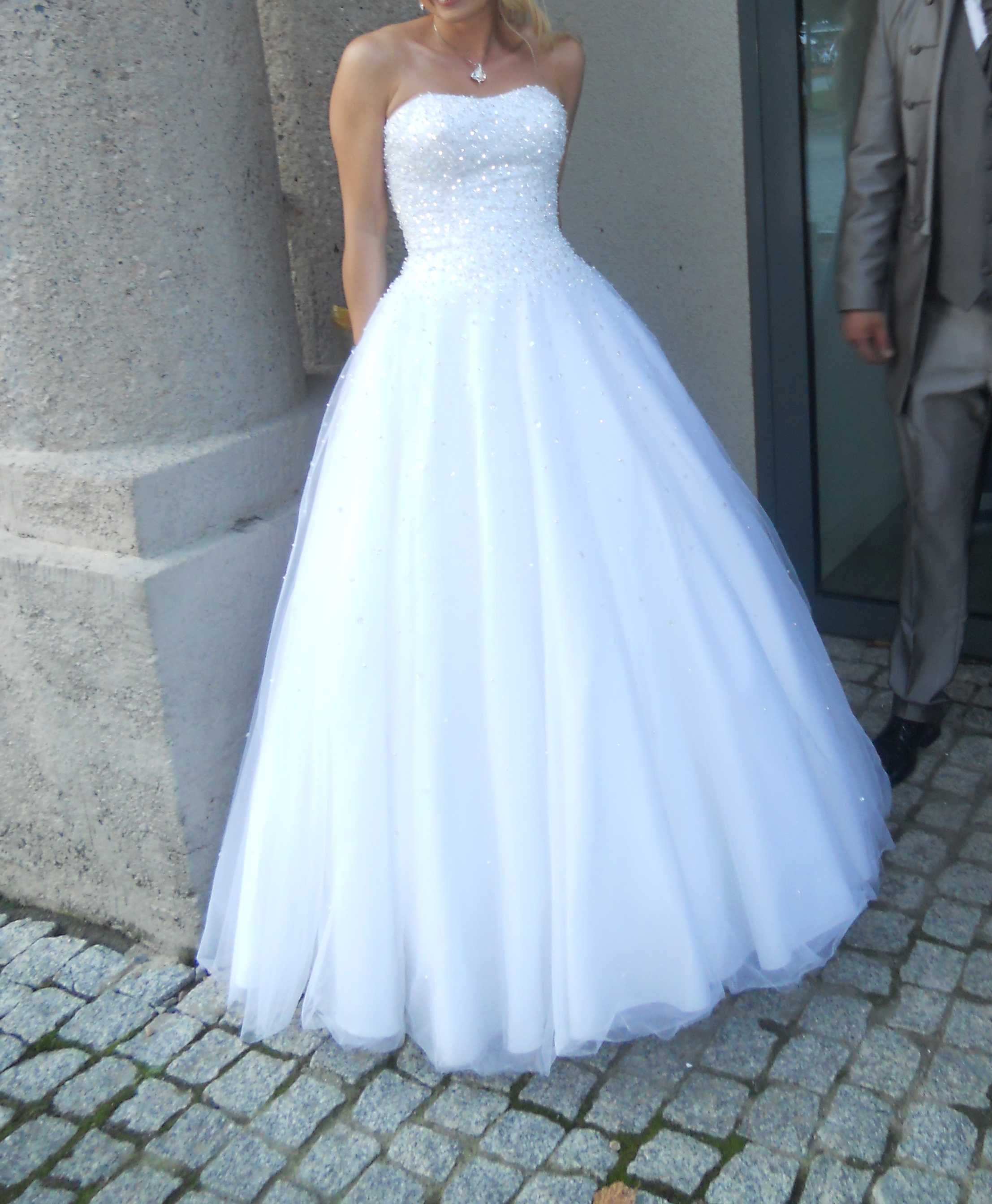 Zjawiskowa!! suknia ślubna typu księżniczka modelująca talię