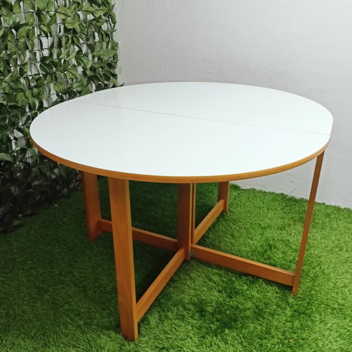 Stół składany owalny 116/100cm.